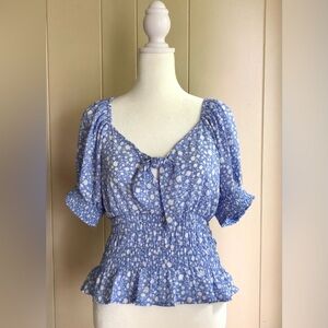 NWT Sienna Sky Blouse Periwinkle Blue White Floral Puff Sleeve Sz M